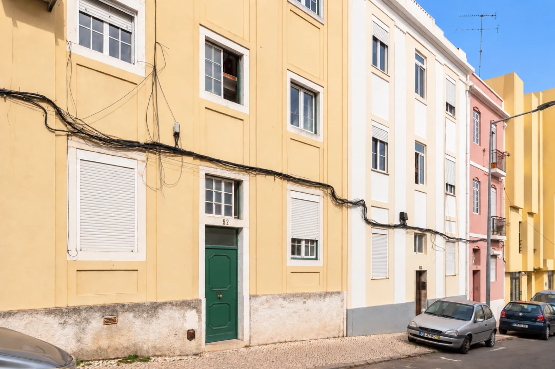 Apartamento T1 para Venda em Beato Foto 19