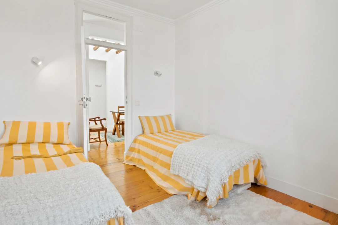 Apartamento T5 para Venda em Santo António Foto 21