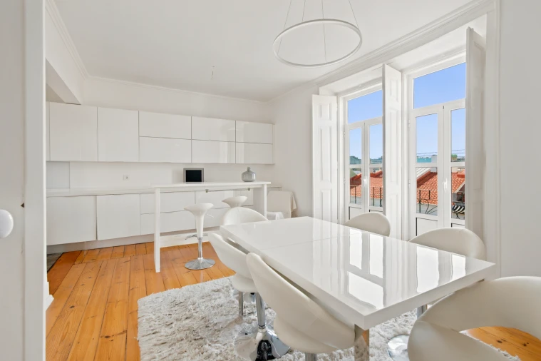 Apartamento T5 para Venda em Santo António Foto 14