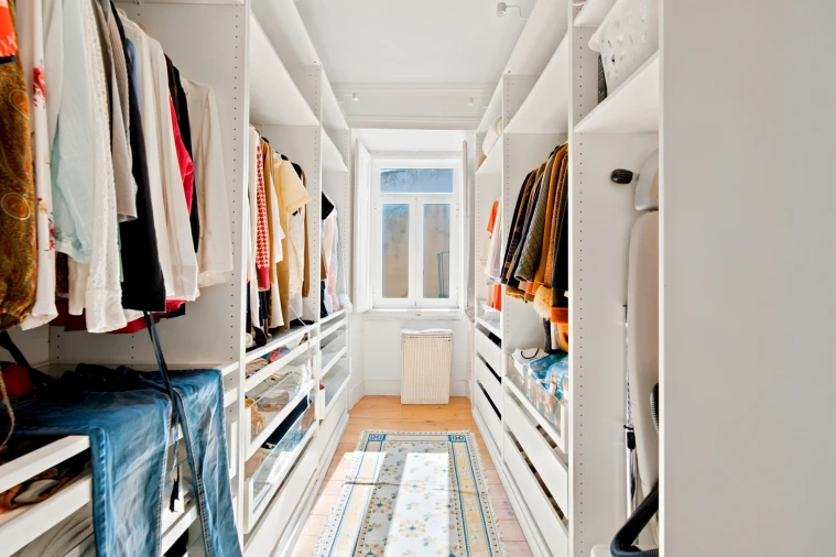 Apartamento T5 para Venda em Santo António Foto 25
