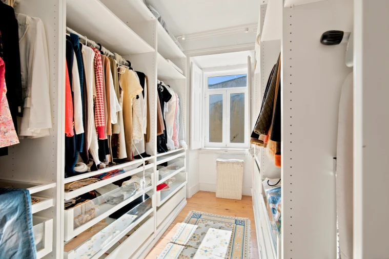 Apartamento T5 para Venda em Santo António Foto 24