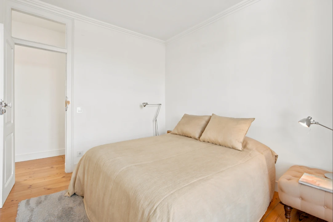 Apartamento T5 para Venda em Santo António Foto 19