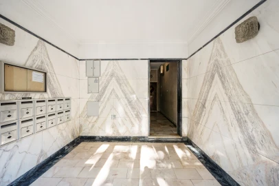 Apartamento T2 para Venda em Santa Clara-A-Nova e Gomes Aires