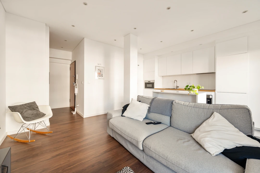Apartamento T2 para Venda em Santa Clara-A-Nova e Gomes Aires Foto 1