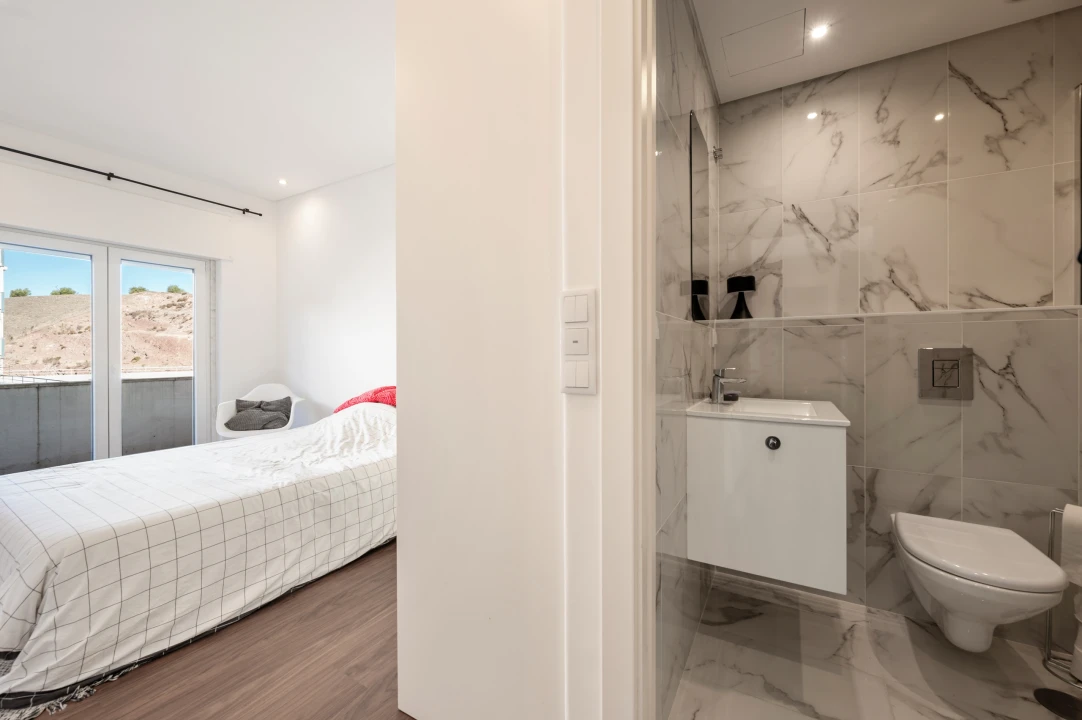 Apartamento T2 para Venda em Santa Clara-A-Nova e Gomes Aires Foto 14