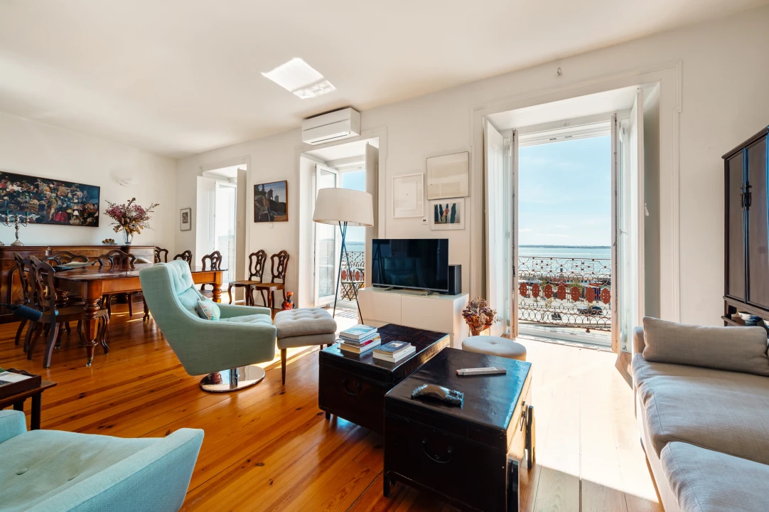 Apartamento T3 para Venda em Santa Maria Maior Foto 2
