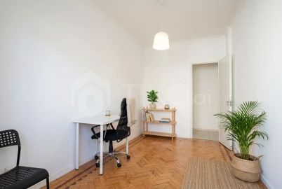 Apartamento T4 para Venda em Laranjeiro e Feijó