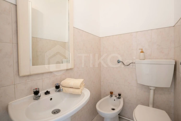 Apartamento T4 para Venda em Laranjeiro e Feijó Foto 23