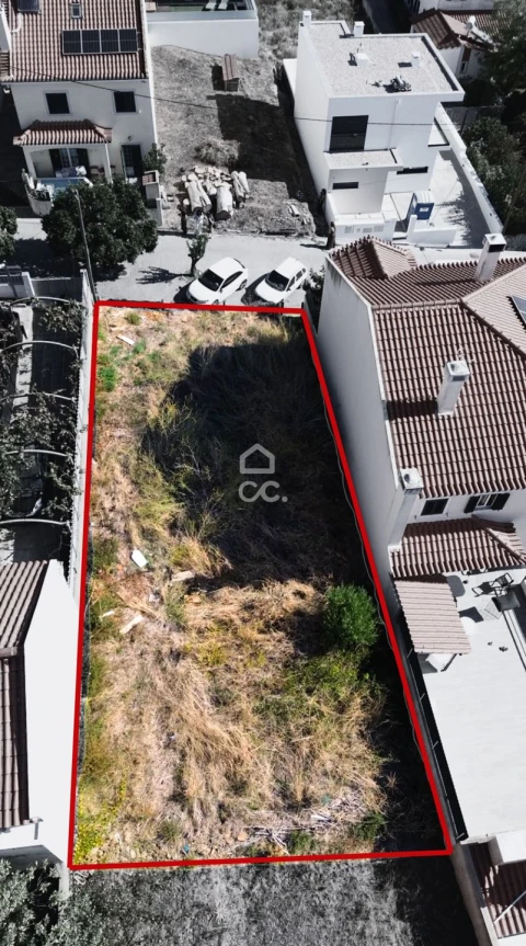 Terreno para Venda em Loures