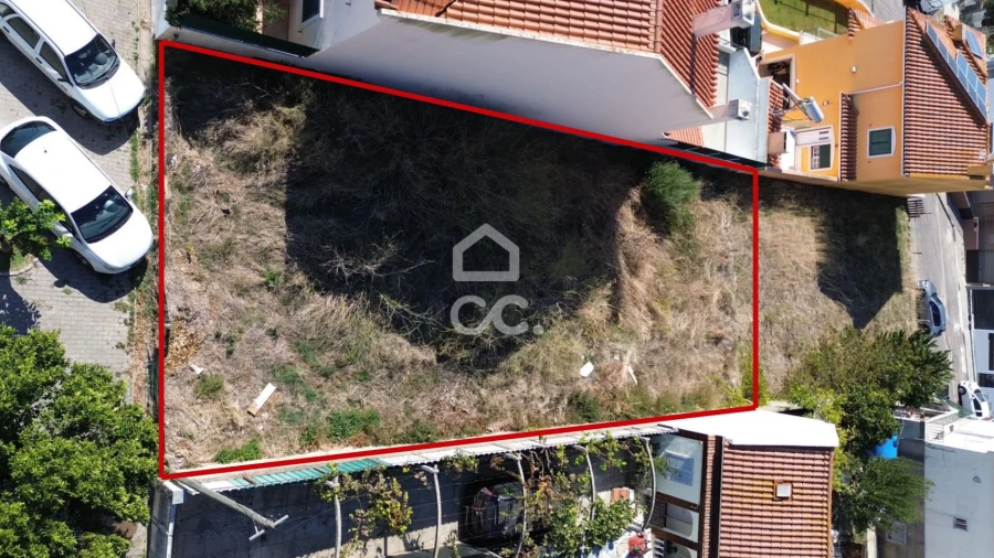 Terreno para Venda em Loures