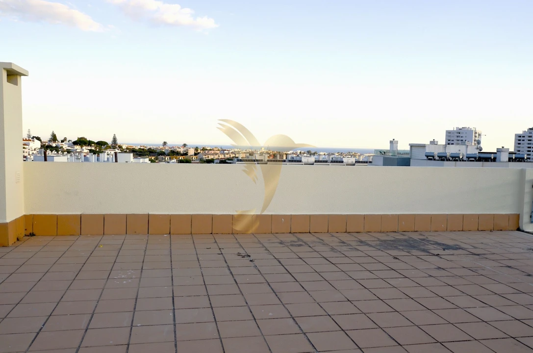 Apartamento T2 para Venda em Albufeira e Olhos de Água Foto 8