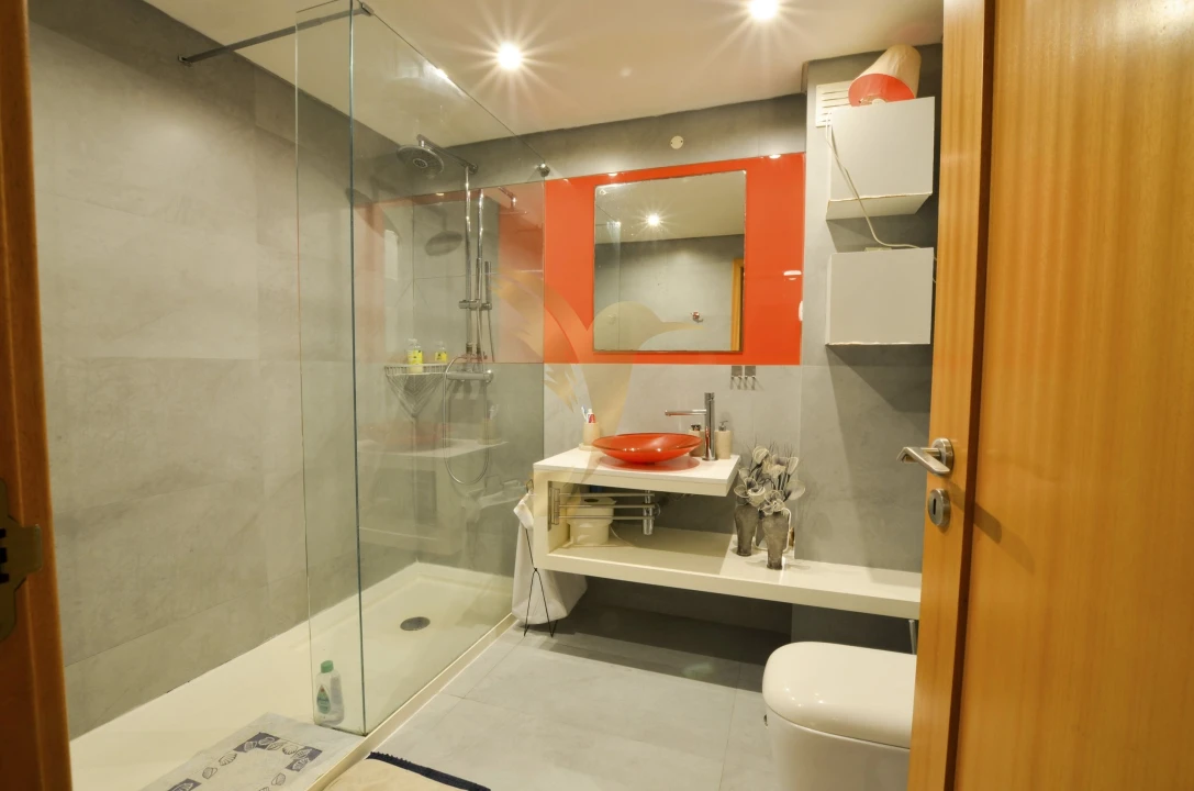 Apartamento T2 para Venda em Albufeira e Olhos de Água Foto 12
