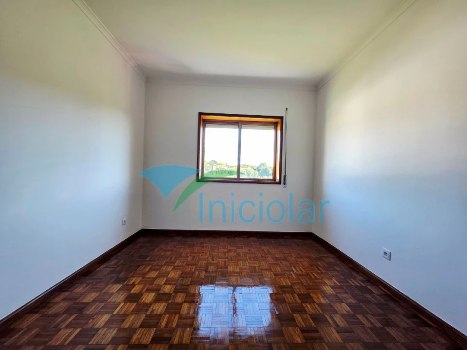 Apartamento T3 para Venda em Rio Tinto Foto 11