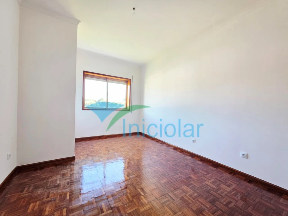 Apartamento T3 para Venda em Rio Tinto Foto 14