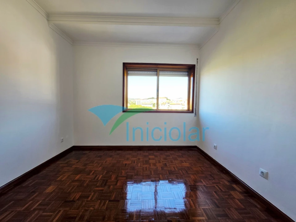 Apartamento T3 para Venda em Rio Tinto Foto 16