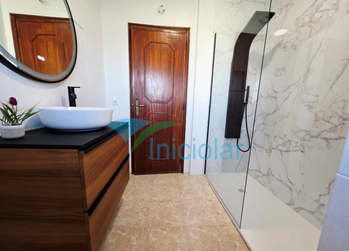 Apartamento T3 para Venda em Rio Tinto Foto 13