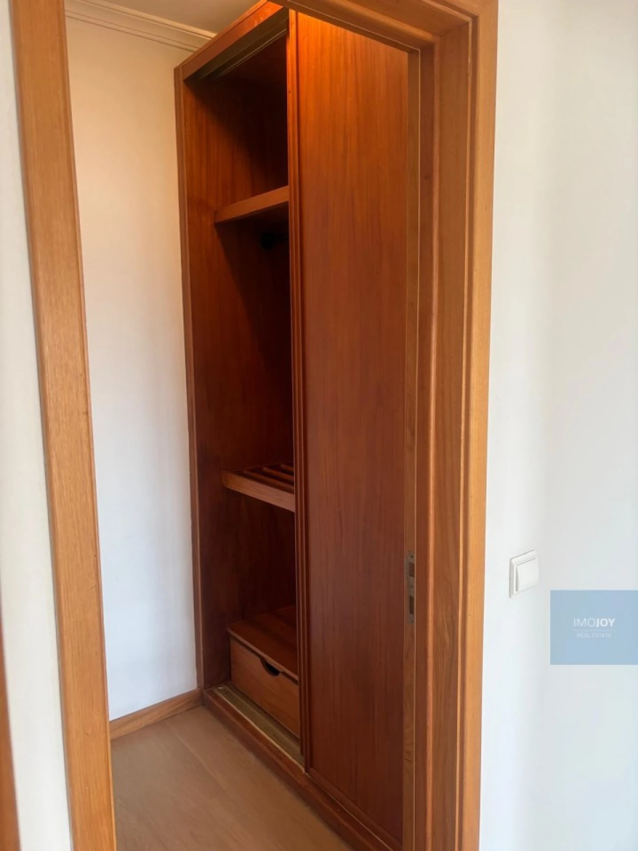 Apartamento T4 para Venda em Mafamude e Vilar do Paraíso Foto 13
