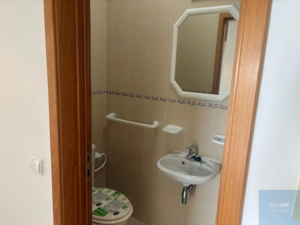 Apartamento T4 para Venda em Mafamude e Vilar do Paraíso Foto 23