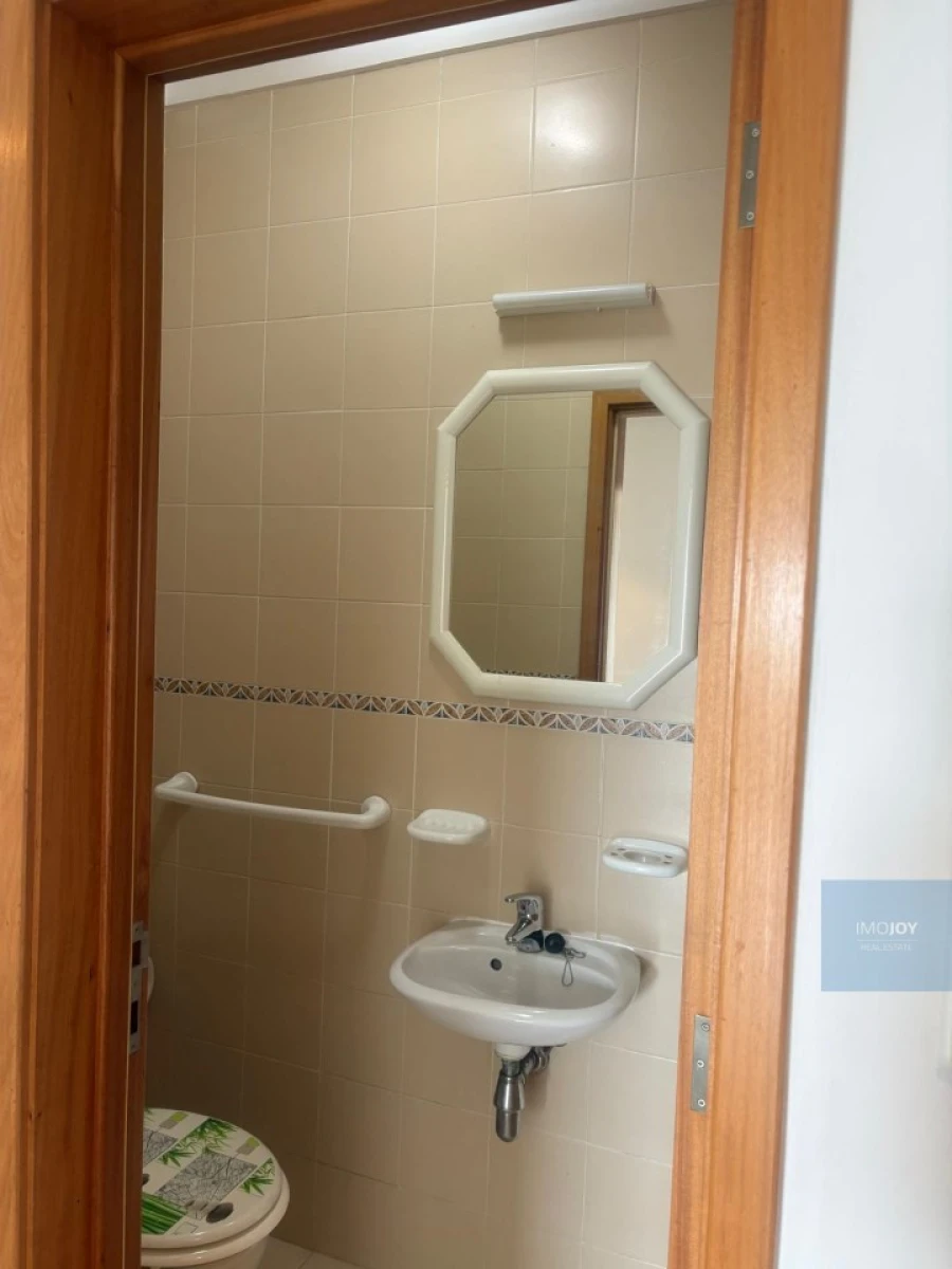 Apartamento T4 para Venda em Mafamude e Vilar do Paraíso Foto 22