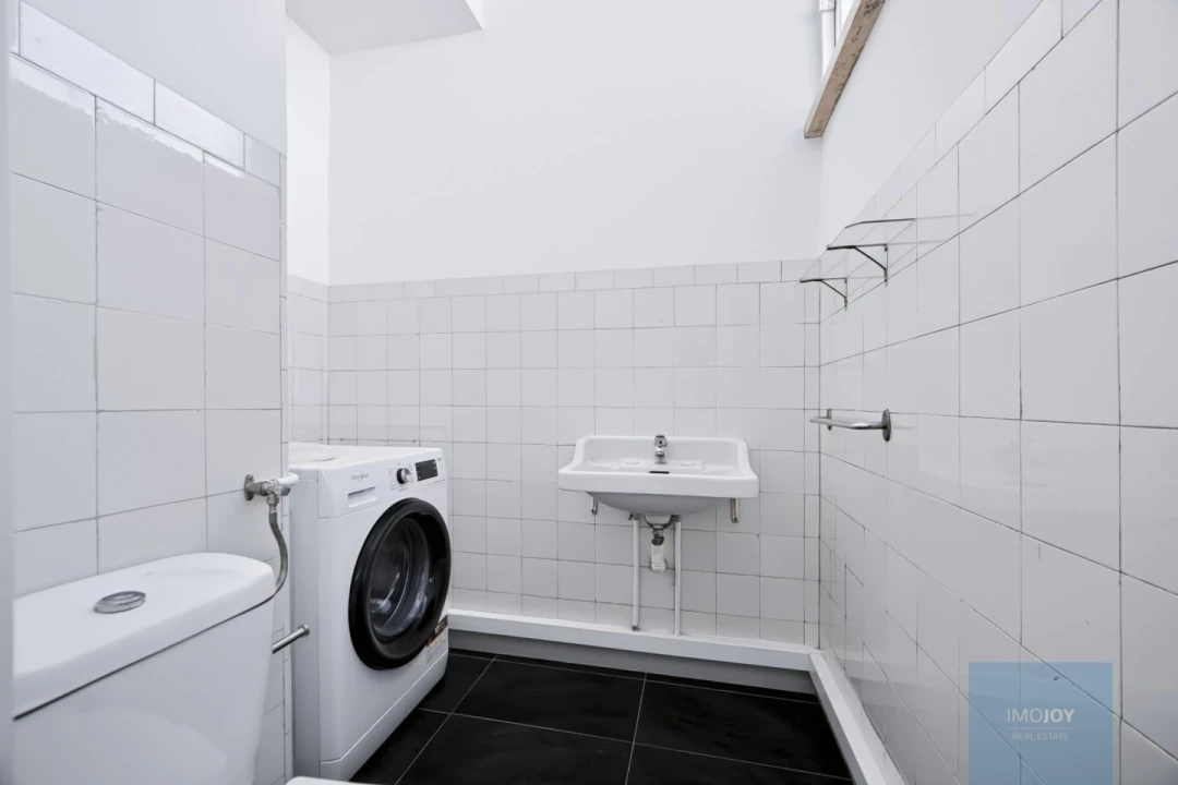 Apartamento T4 para Venda em Alvalade Foto 12