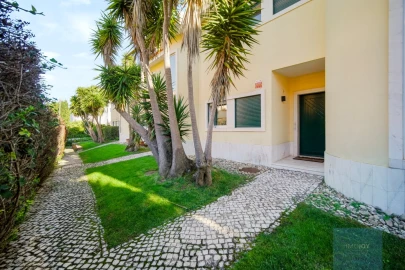 Moradia T2 para Venda em Cascais e Estoril