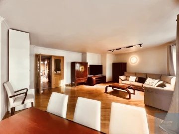 Apartamento T3 para Arrendamento em Cascais e Estoril