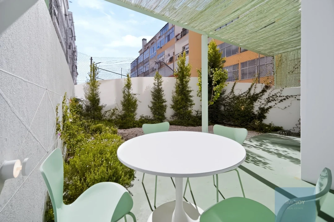 Apartamento T2 para Venda em Oeiras e São Julião da Barra, Paço de Arcos e Caxias Foto 2