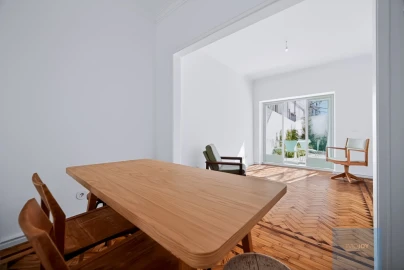 Apartamento T2 para Venda em Oeiras e São Julião da Barra, Paço de Arcos e Caxias