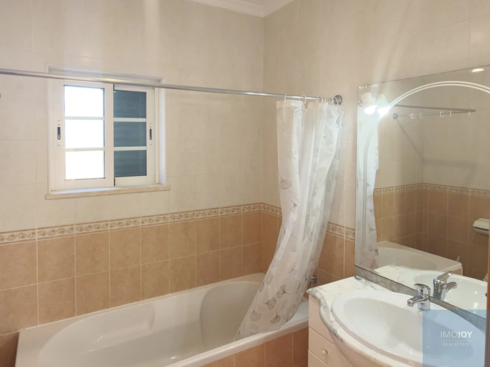 Moradia T3 para Venda em Vila Nova de Cacela Foto 17