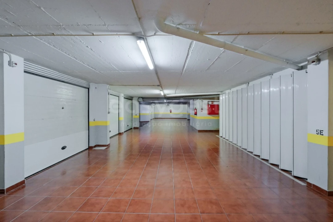 Apartamento T3 para Venda em Odivelas Foto 38
