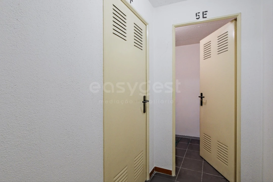 Apartamento T3 para Venda em Odivelas Foto 39