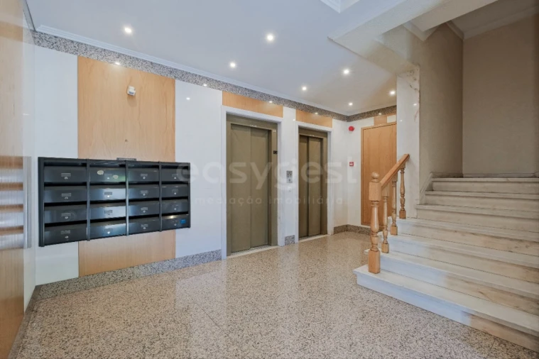 Apartamento T3 para Venda em Odivelas Foto 43