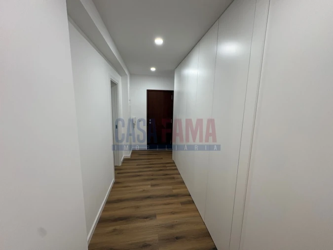 Apartamento T3 para Venda em Braga (São José de São Lázaro e São João do Souto) Foto 8