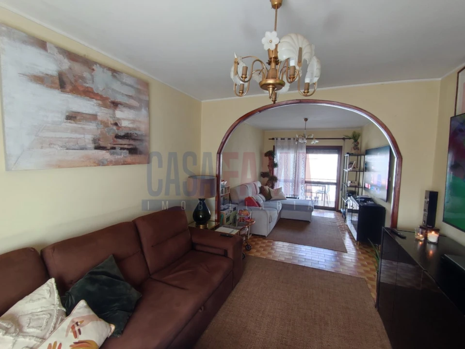 Moradia T4 para Venda em Gondifelos, Cavalões e Outiz Foto 3