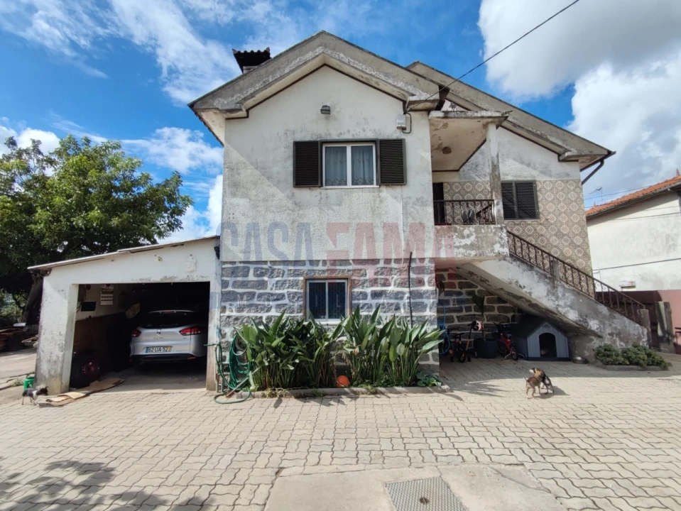 Moradia T4 para Venda em Gondifelos, Cavalões e Outiz Foto 27