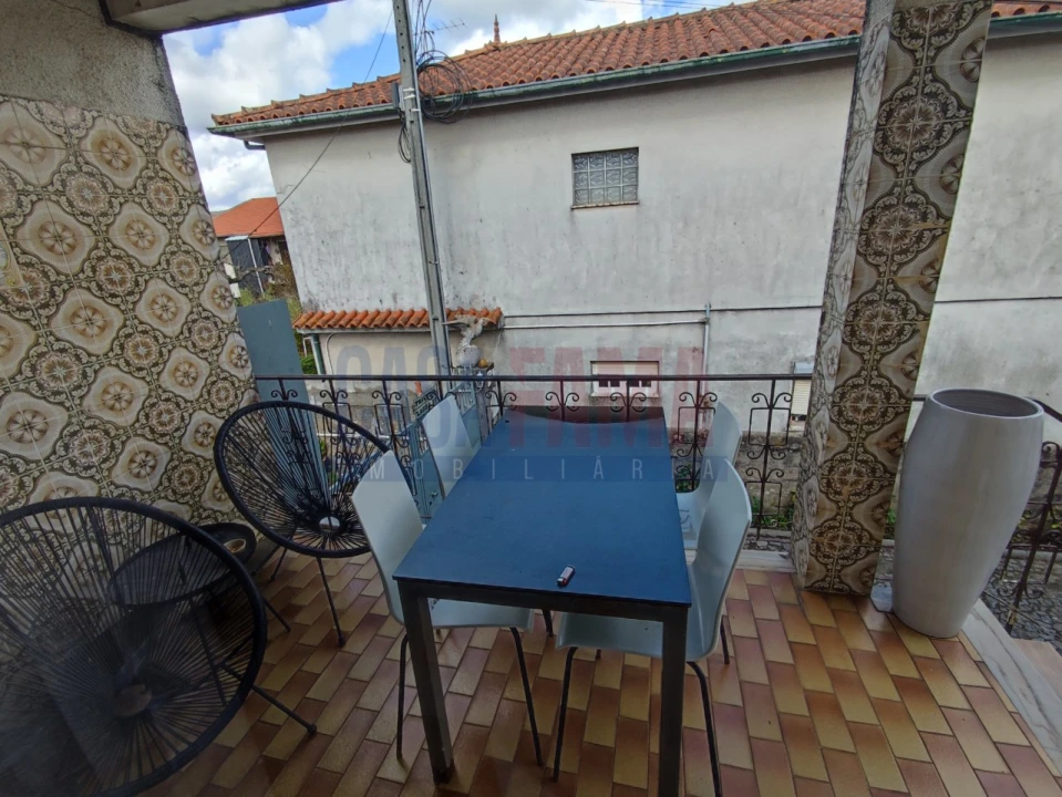 Moradia T4 para Venda em Gondifelos, Cavalões e Outiz Foto 30