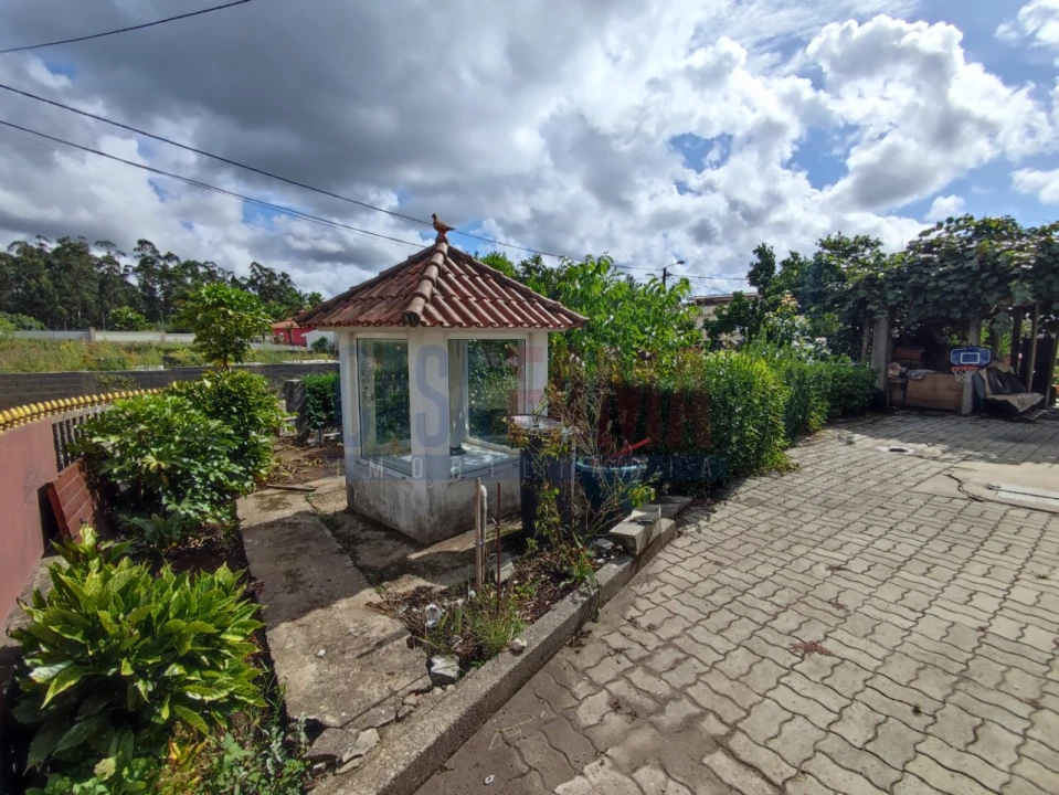 Moradia T4 para Venda em Gondifelos, Cavalões e Outiz Foto 32