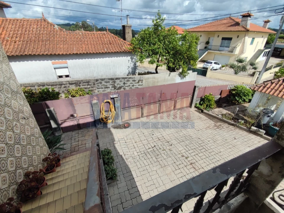 Moradia T4 para Venda em Gondifelos, Cavalões e Outiz Foto 37
