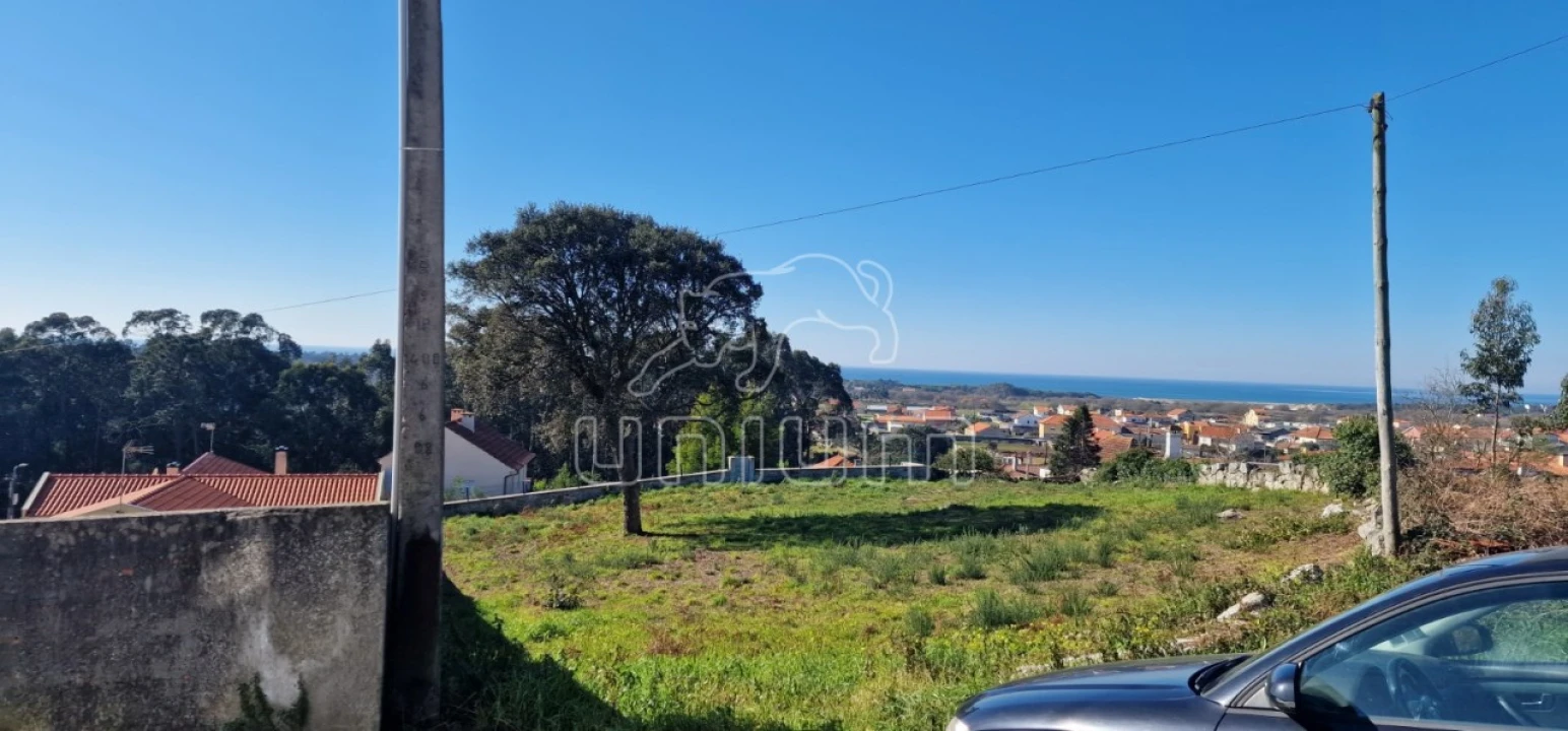 Terreno para Venda em Castelo do Neiva Foto 2