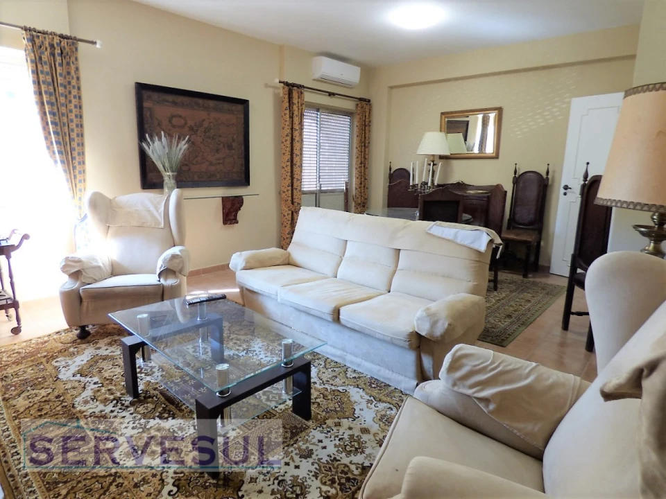 Apartamento T2 para Venda em Silves Foto 1