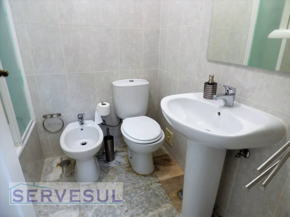 Apartamento T2 para Venda em Silves Foto 19