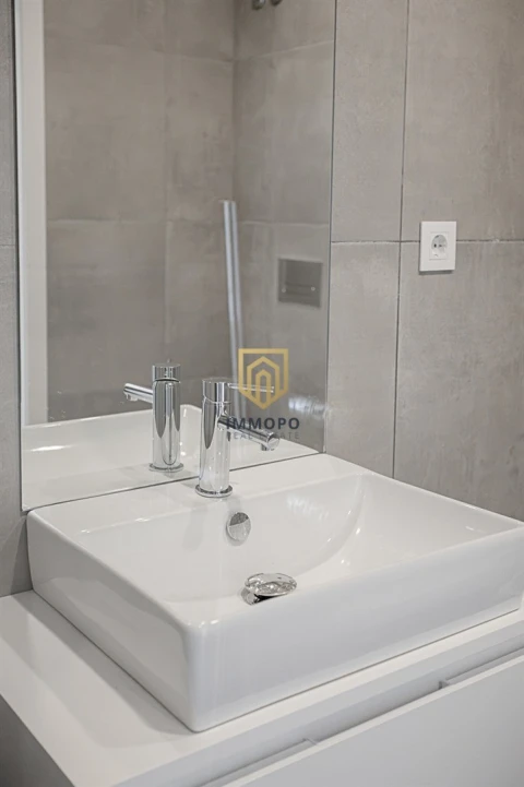 Apartamento T1 para Venda em Pedrouços