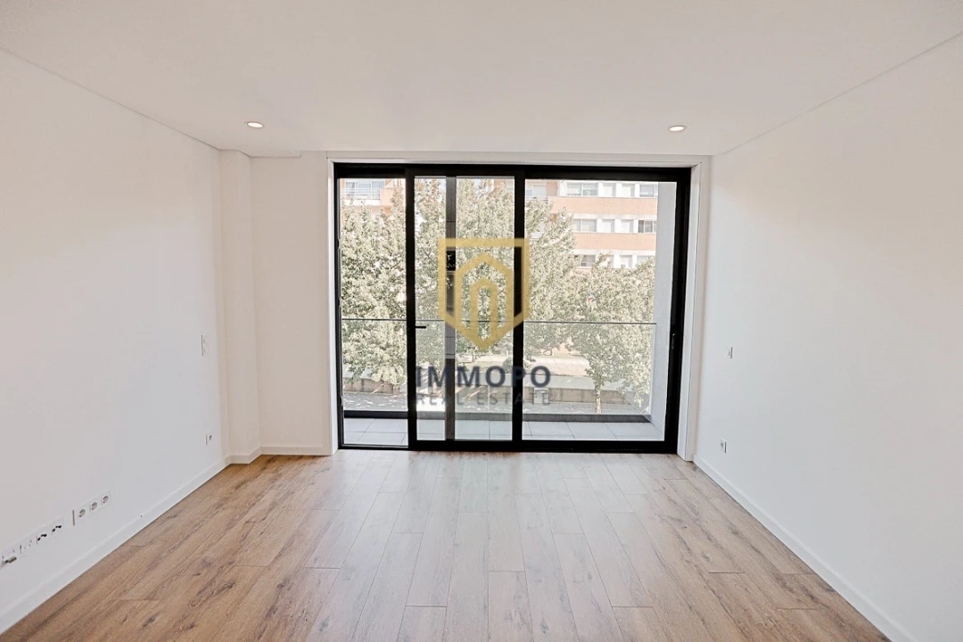 Apartamento T1 para Venda em Pedrouços Foto 1