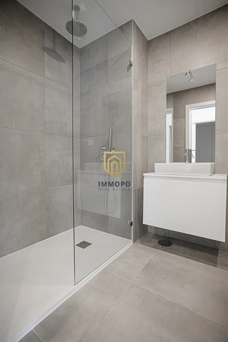 Apartamento T1 para Venda em Pedrouços Foto 29