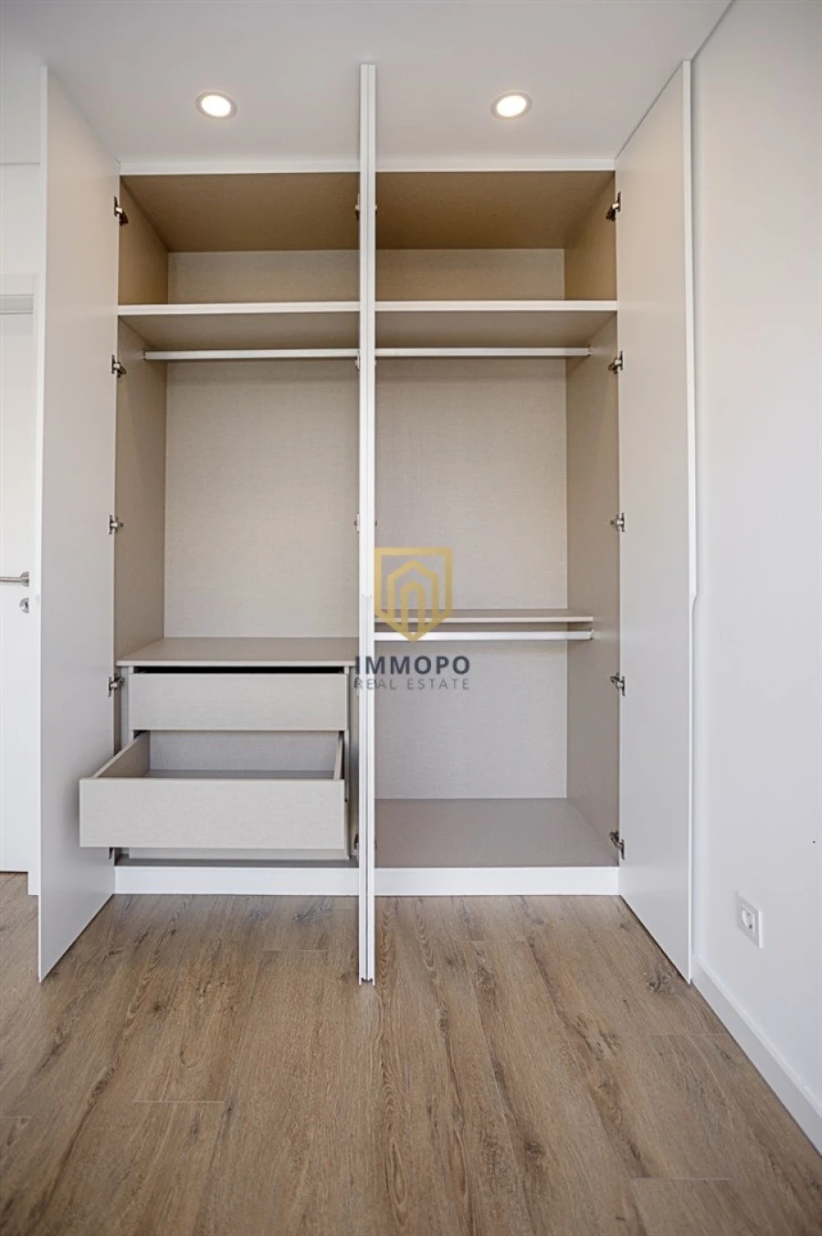 Apartamento T1 para Venda em Pedrouços Foto 11