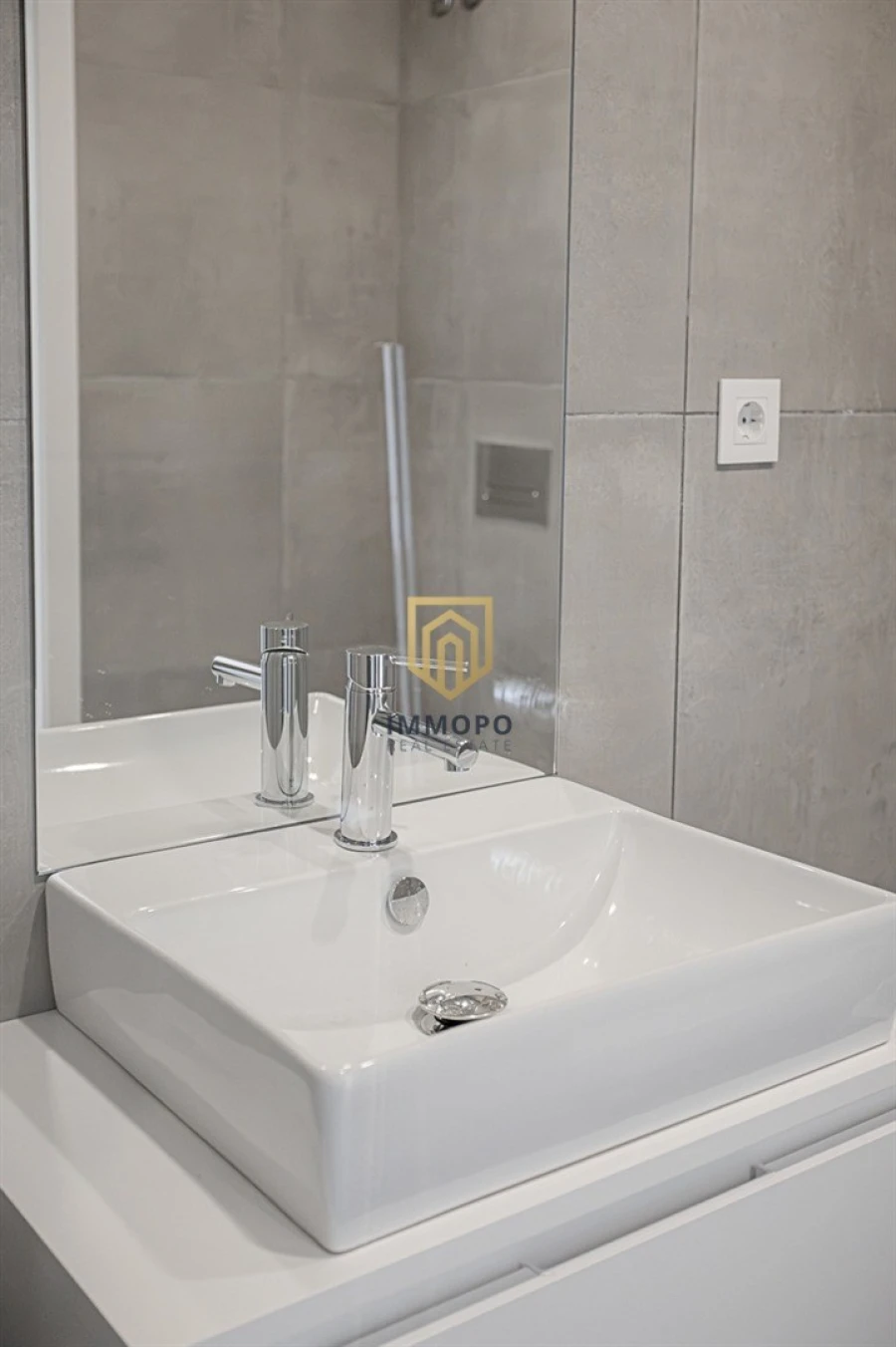 Apartamento T1 para Venda em Pedrouços Foto 13