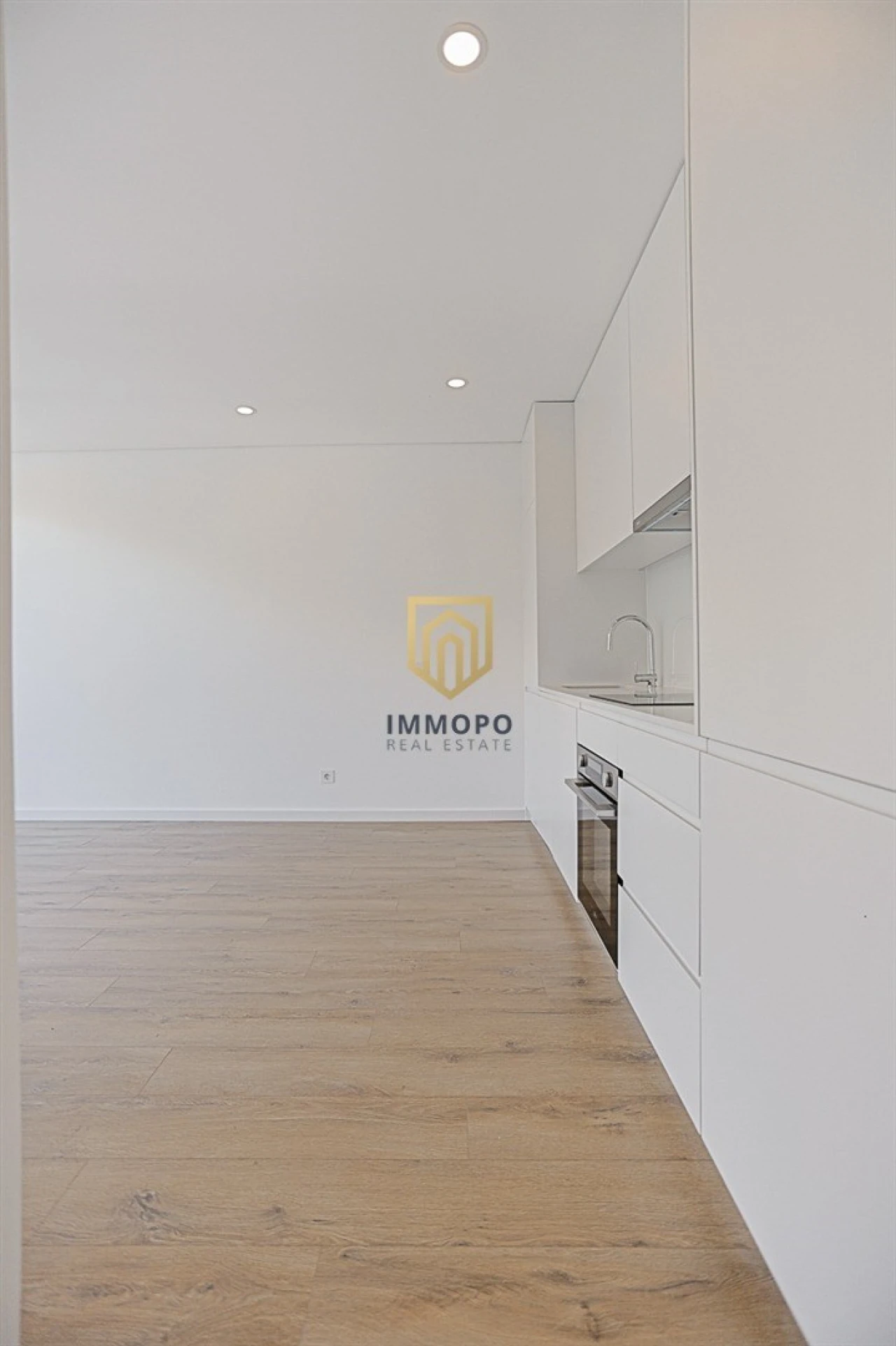 Apartamento T1 para Venda em Pedrouços Foto 7