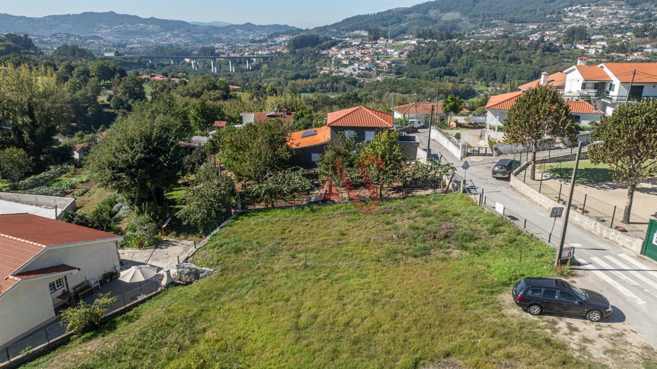 Terreno para Venda em Vila Fria e Vizela (São Jorge) Foto 4