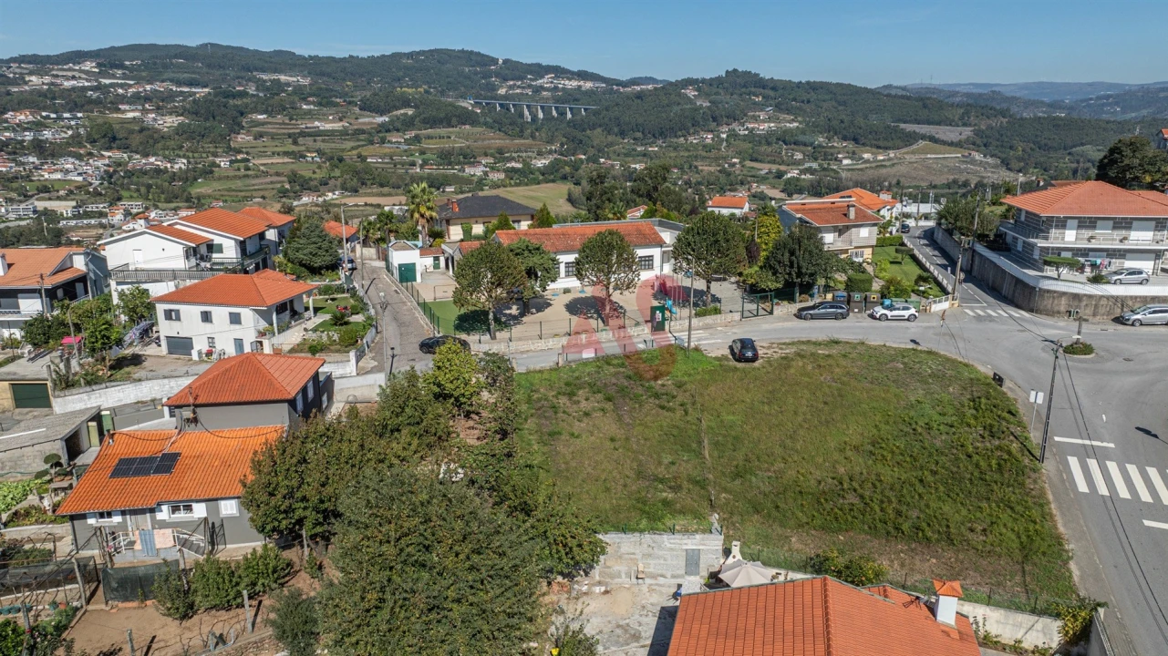 Terreno para Venda em Vila Fria e Vizela (São Jorge) Foto 7