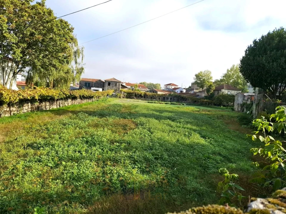 Terreno para Venda em São Mamede de Infesta e Senhora da Hora Foto 1